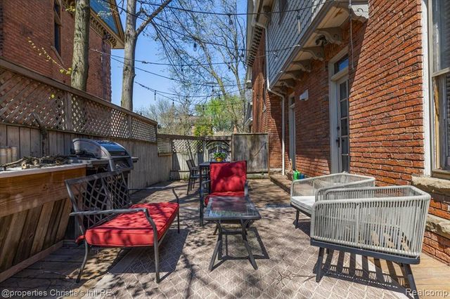 691 W Canfield Street, Detroit, MI 48201