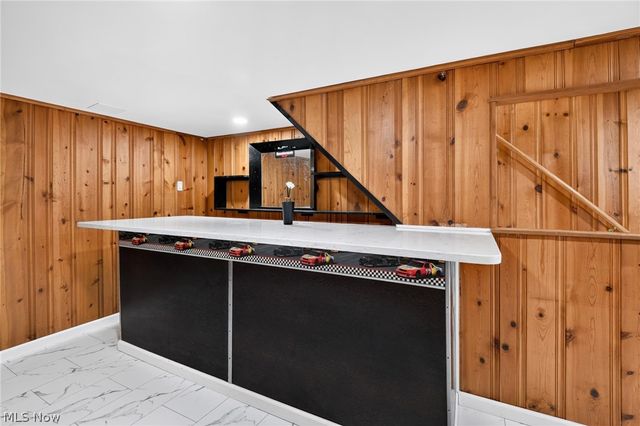 6940 Paxton Road, Youngstown, OH 44512