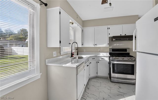 6940 Paxton Road, Youngstown, OH 44512