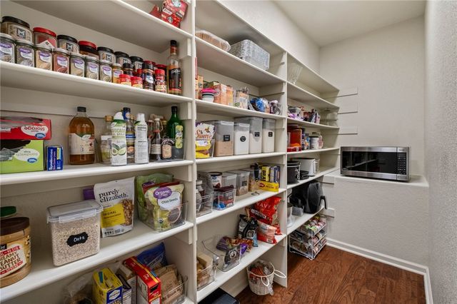 25 Halifax Lane, Bella Vista, AR 72714