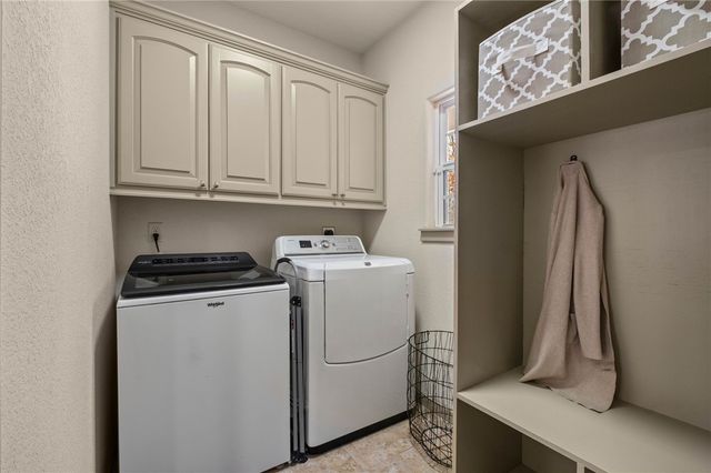 25 Halifax Lane, Bella Vista, AR 72714