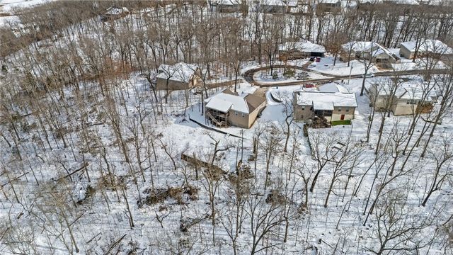 25 Halifax Lane, Bella Vista, AR 72714