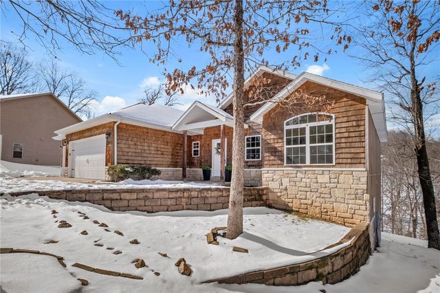 25 Halifax Lane, Bella Vista, AR 72714