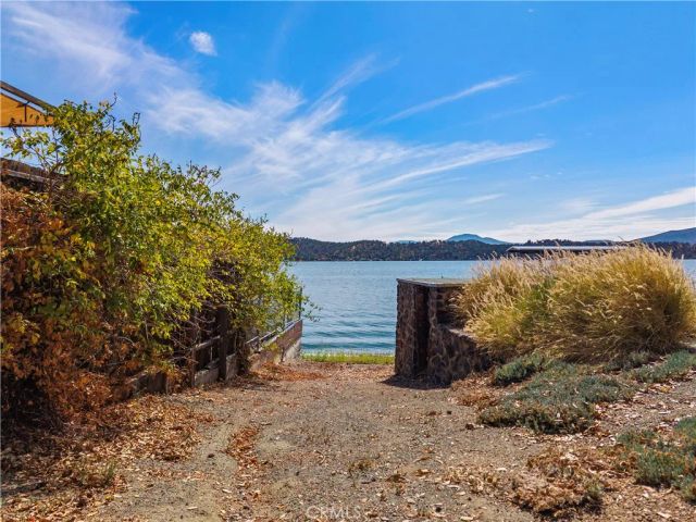 11145 E Highway 20, Clearlake Oaks, CA 95423
