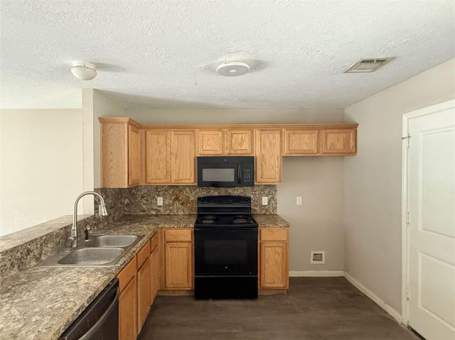 15028 Austin Road, Willis, TX 77378