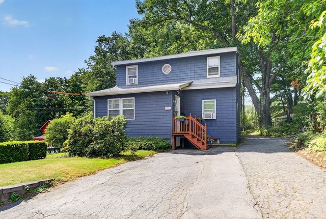 60 Harriett Ave, Burlington, MA 01803