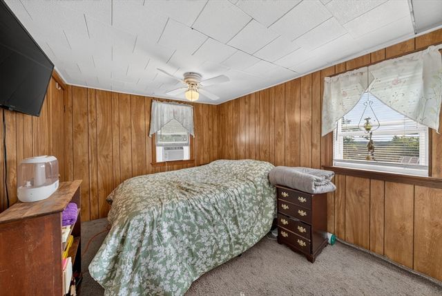 60 Harriett Ave, Burlington, MA 01803