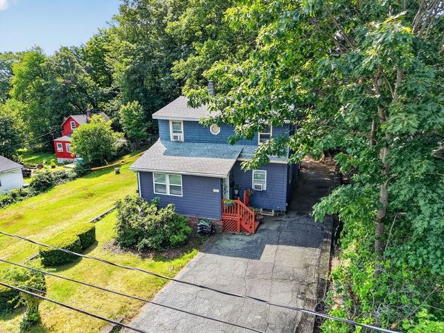 60 Harriett Ave, Burlington, MA 01803