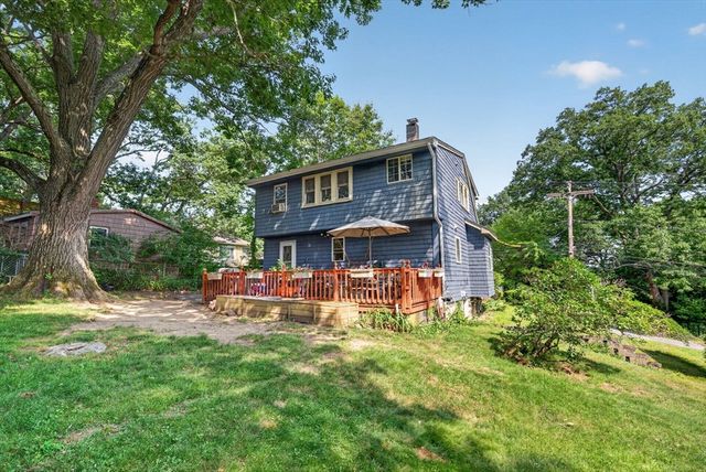 60 Harriett Ave, Burlington, MA 01803