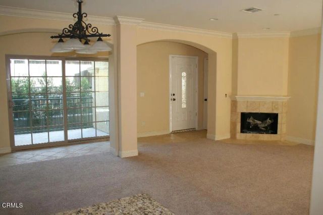2512 Montrose Avenue 9, Montrose, CA 91020