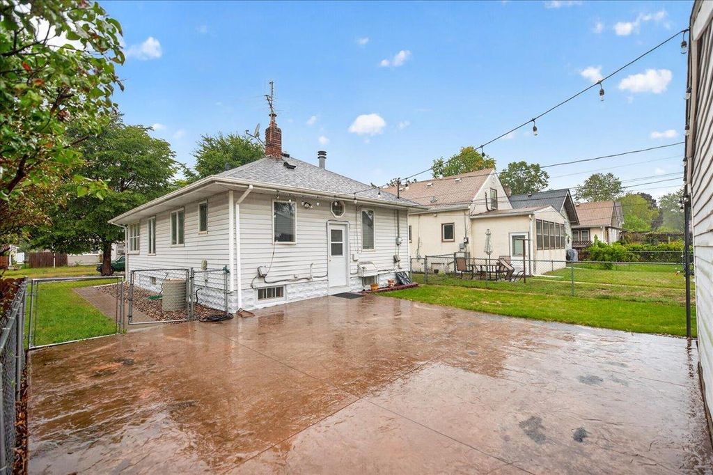 317 6th Avenue S, South Saint Paul, MN 55075 — photo 4