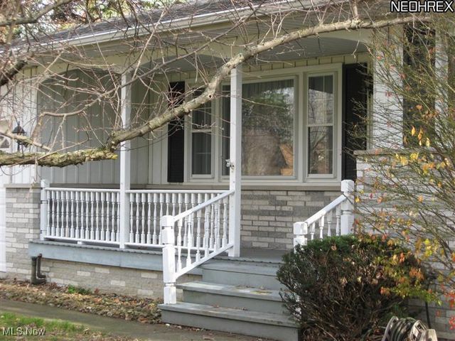 7411 Lewis Road, Olmsted Twp, OH 44138