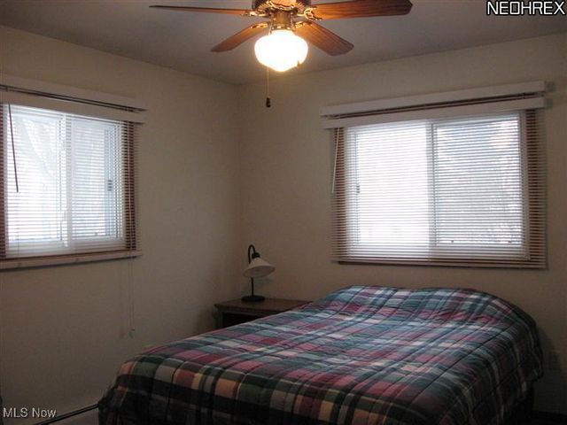 7411 Lewis Road, Olmsted Twp, OH 44138