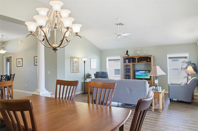 2813 CHURCHILL DOWNS, The Villages, FL 32162