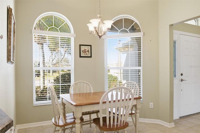 2813 CHURCHILL DOWNS, The Villages, FL 32162