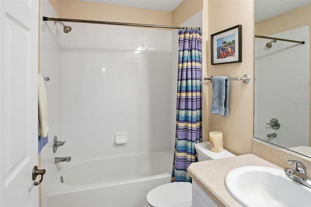 2813 CHURCHILL DOWNS, The Villages, FL 32162