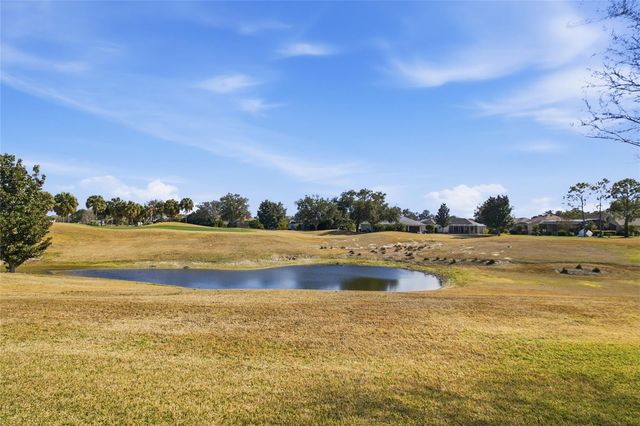 2813 CHURCHILL DOWNS, The Villages, FL 32162