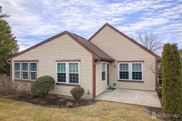 14-B John Paul Jones Drive, Monroe, NJ 08831