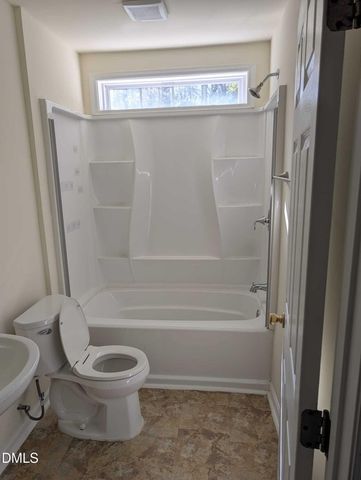 2801 Trailwood Pines Lane 104, Raleigh, NC 27603