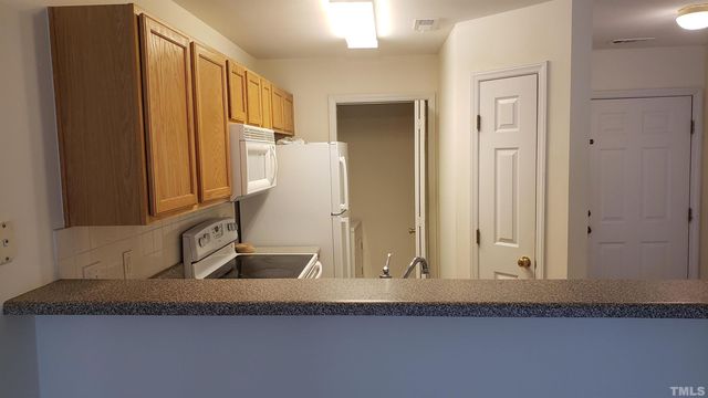 2801 Trailwood Pines Lane 104, Raleigh, NC 27603