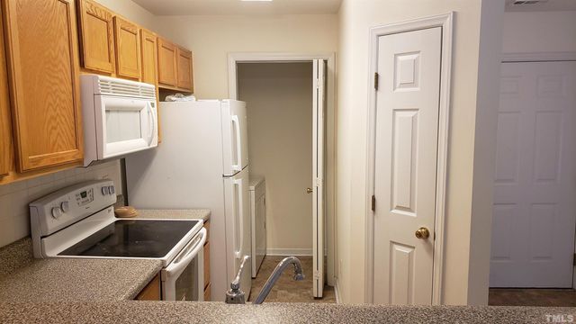 2801 Trailwood Pines Lane 104, Raleigh, NC 27603