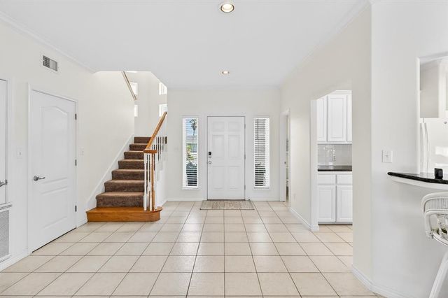 325 Mustang Blvd, Port Aransas, TX 78373
