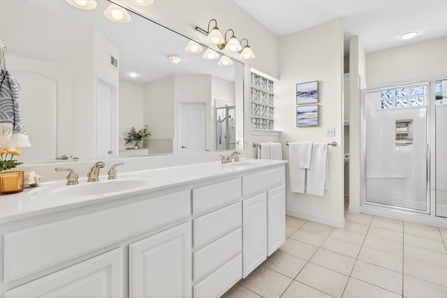 325 Mustang Blvd, Port Aransas, TX 78373