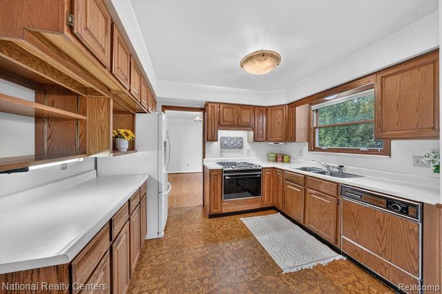 14441 Melvin Street, Livonia, MI 48154