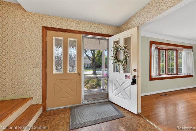 14441 Melvin Street, Livonia, MI 48154