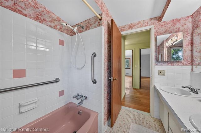 14441 Melvin Street, Livonia, MI 48154