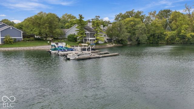 8103 Clearwater Parkway, Indianapolis, IN 46240