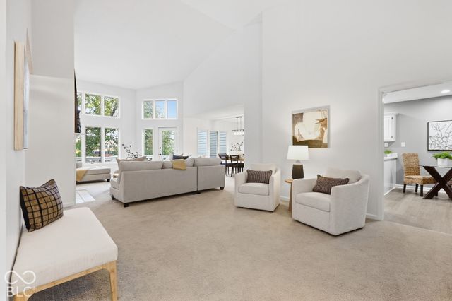 8103 Clearwater Parkway, Indianapolis, IN 46240