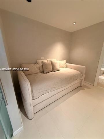 17121 Collins Ave 1207, Sunny Isles Beach, FL 33160