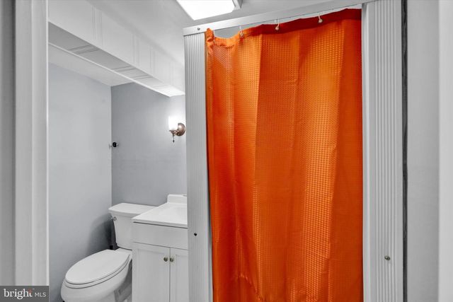 521 PLEASURE ROAD, Lancaster, PA 17601