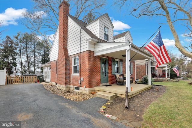 521 PLEASURE ROAD, Lancaster, PA 17601