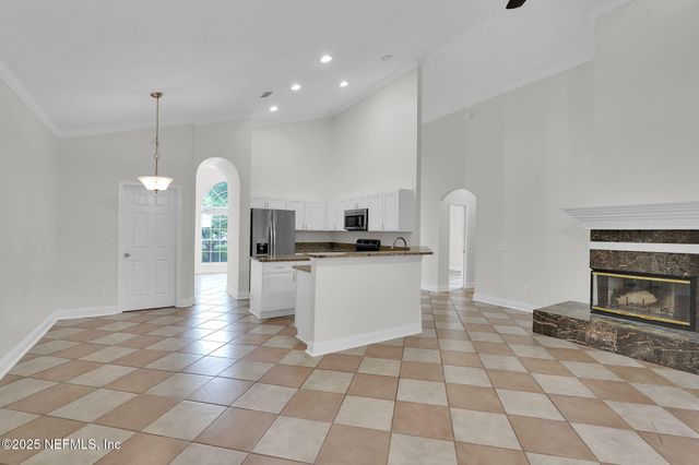 9141 SPINDLETREE Way, Jacksonville, FL 32256