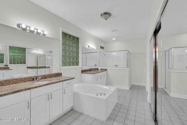 9141 SPINDLETREE Way, Jacksonville, FL 32256