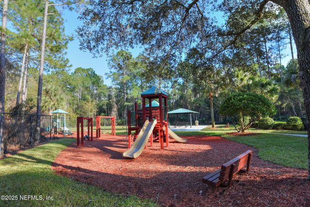 9141 SPINDLETREE Way, Jacksonville, FL 32256