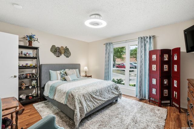 3913 Pecan Ct, Schertz, TX 78108