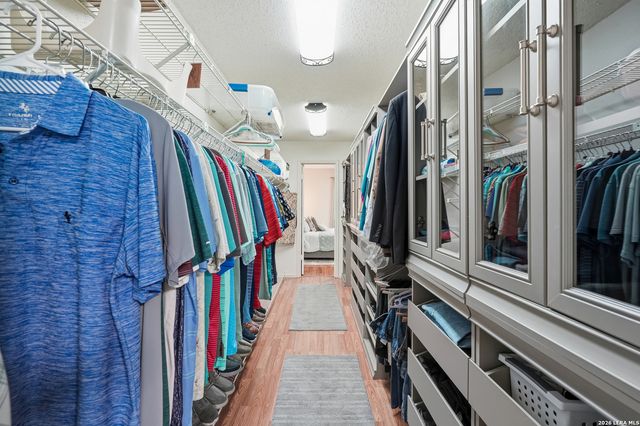 3913 Pecan Ct, Schertz, TX 78108