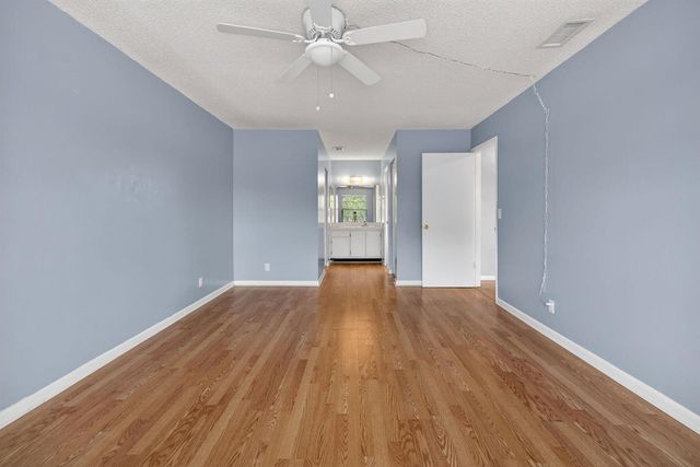 707 Stonewood Court 19c, Jupiter, FL 33458
