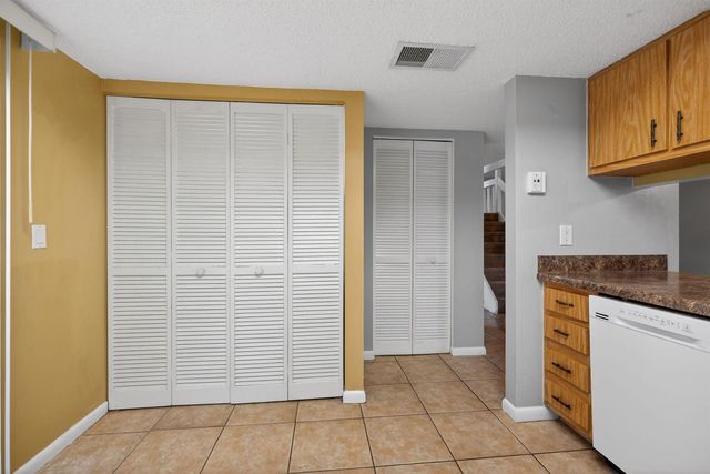 707 Stonewood Court 19c, Jupiter, FL 33458