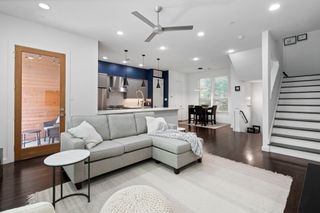 1910 Euclid Avenue 2, Dallas, TX 75206
