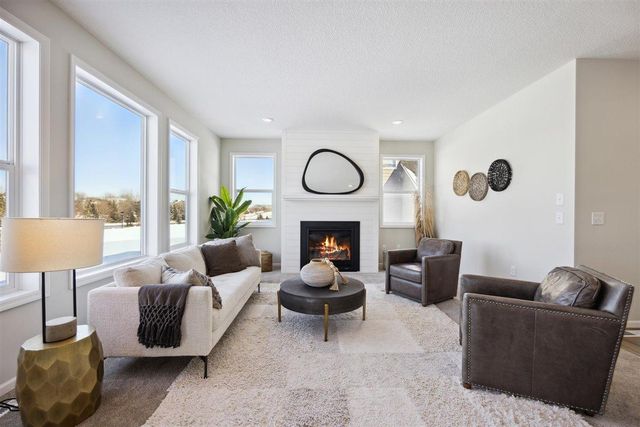 8370 159th Street, Savage, MN 55372