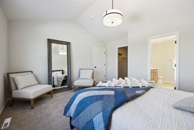 8370 159th Street, Savage, MN 55372