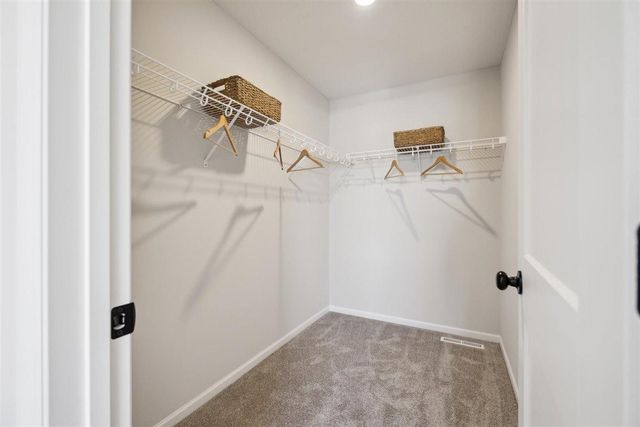 8370 159th Street, Savage, MN 55372