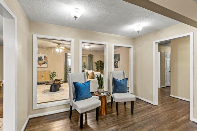 208 Driftwood Street, League City, TX 77573