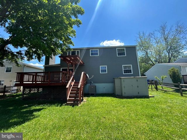1837 LAWNVIEW DR, Frederick, MD 21702