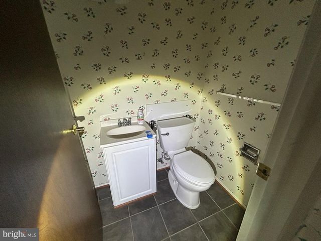1837 LAWNVIEW DR, Frederick, MD 21702