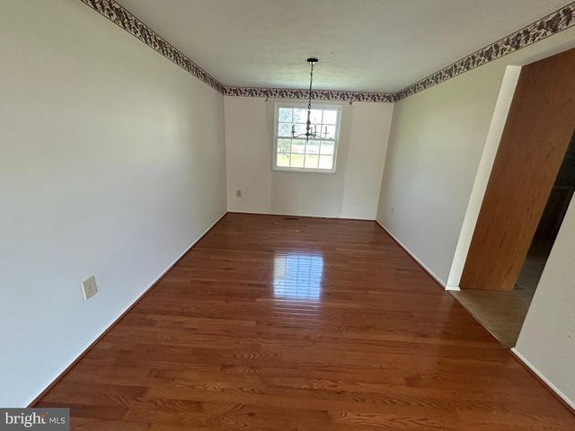 1837 LAWNVIEW DR, Frederick, MD 21702